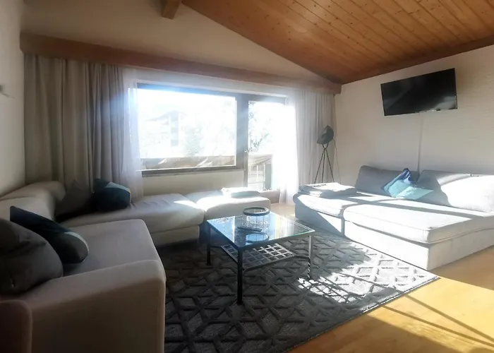 The Seefeld Retreat - Central Family Friendly Apartments - Mountain Views